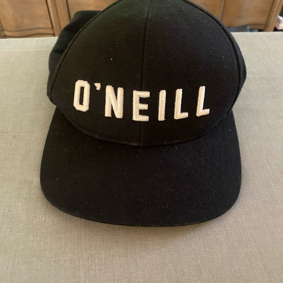O’Neill hat - Picture 6 of 6
